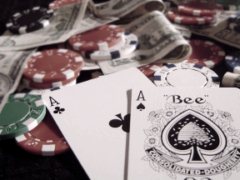 84 poker table